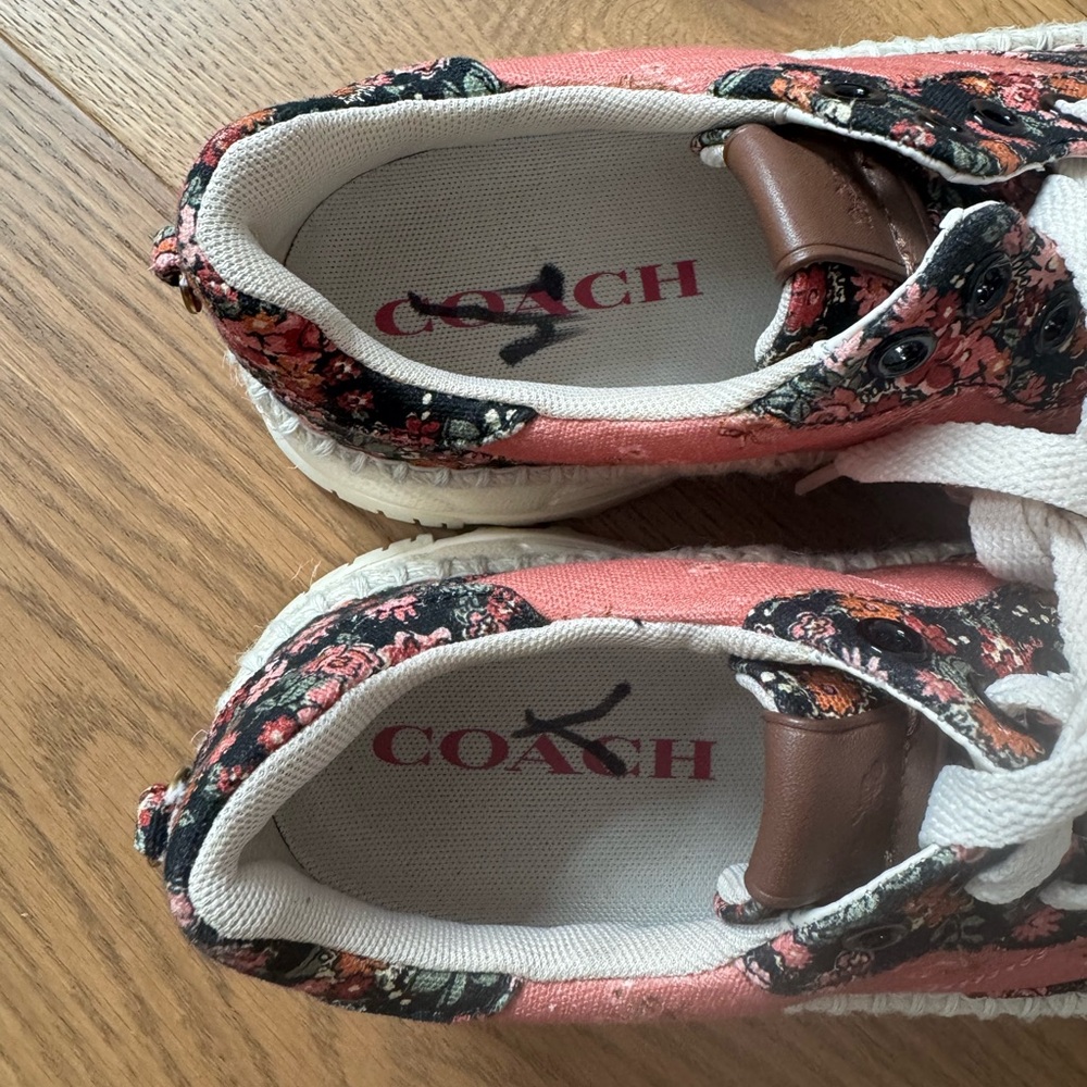 Coach C143 Espadrille Runner - Ladies Size 10 - NWOT - Pink Paisley & Beige - Picture 8 of 9